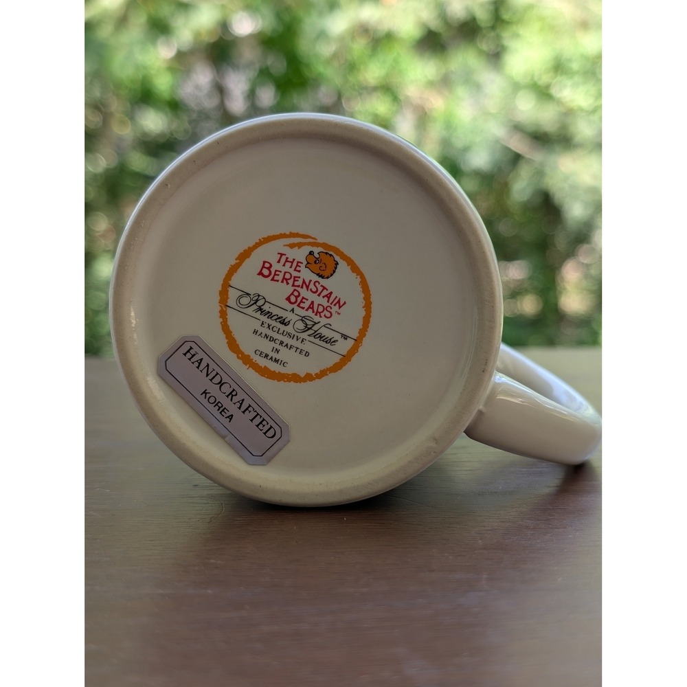 Vintage 1987 Berenstain Bears Princess House Ceramic Mug - Picture 4 of 5